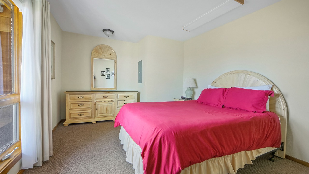 Photo of Bedroom in Fort Bragg