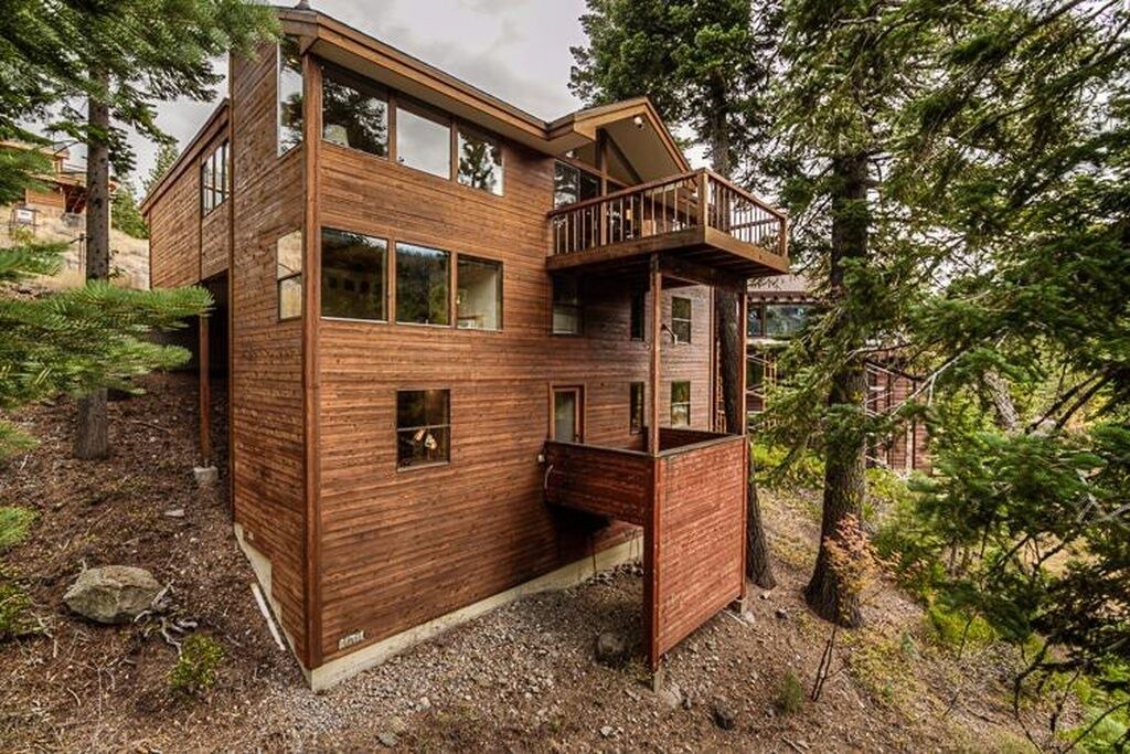 Photo of Outdoor in Alpine Meadows