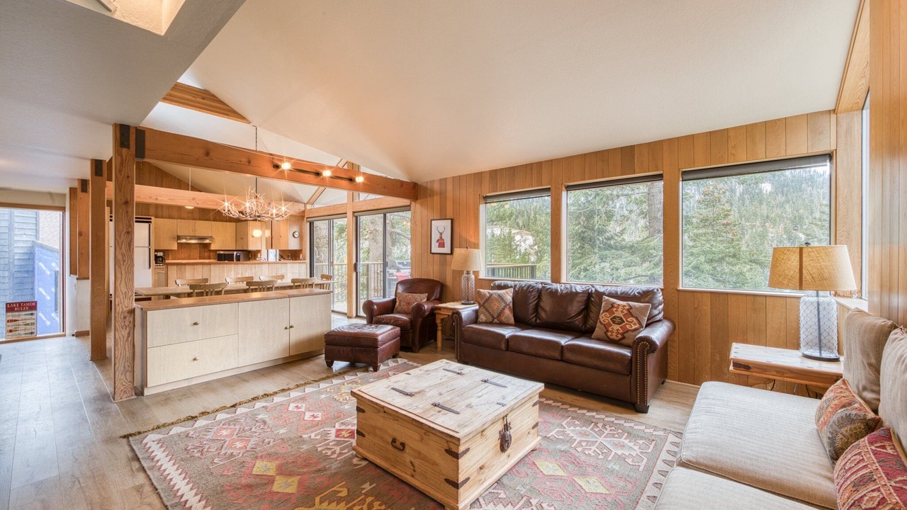 Photo of Livingroom in Alpine Meadows