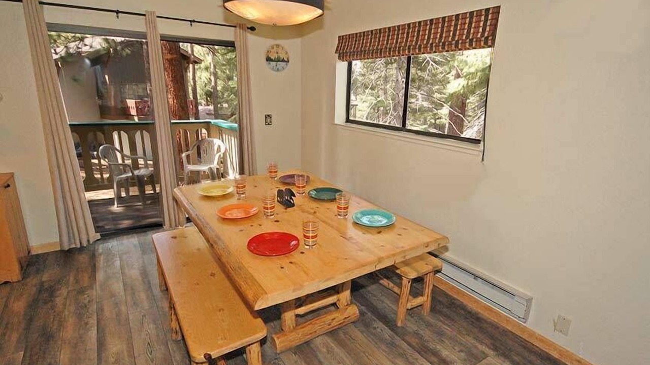 Photo of Livingroom in Tahoe Tyrol