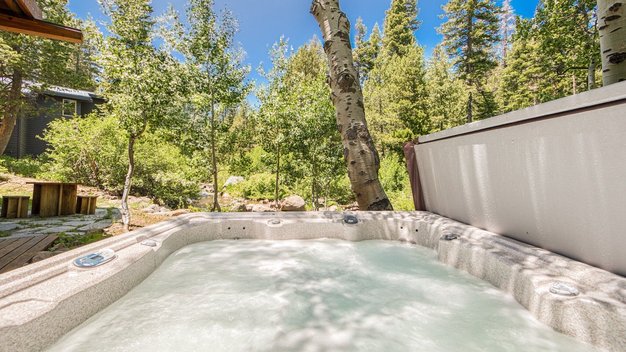 Photo of Outdoor in Alpine Meadows
