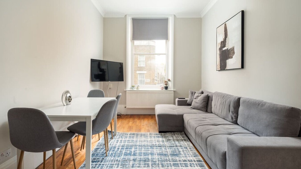 Photo of Livingroom in Belsize Park