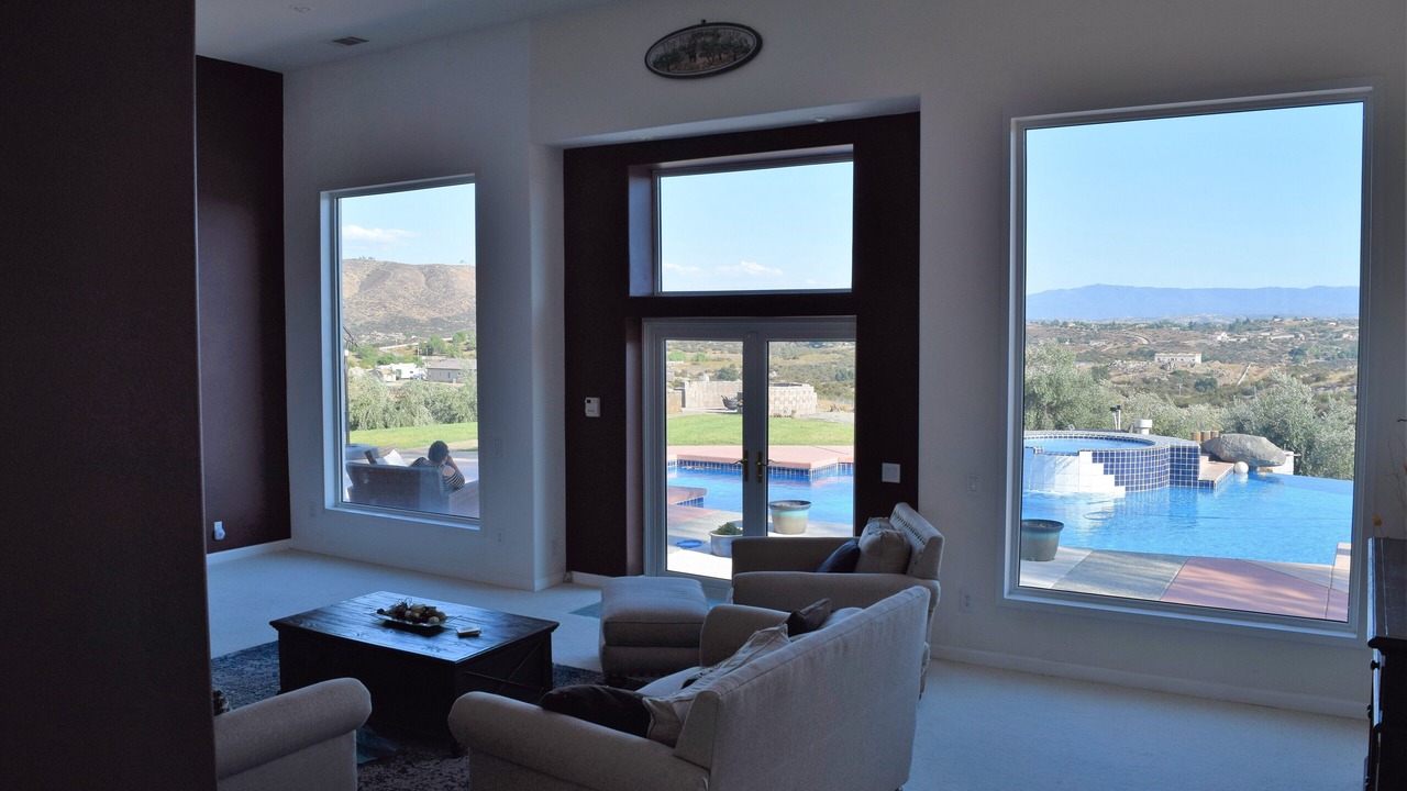 Photo of Livingroom in Temecula