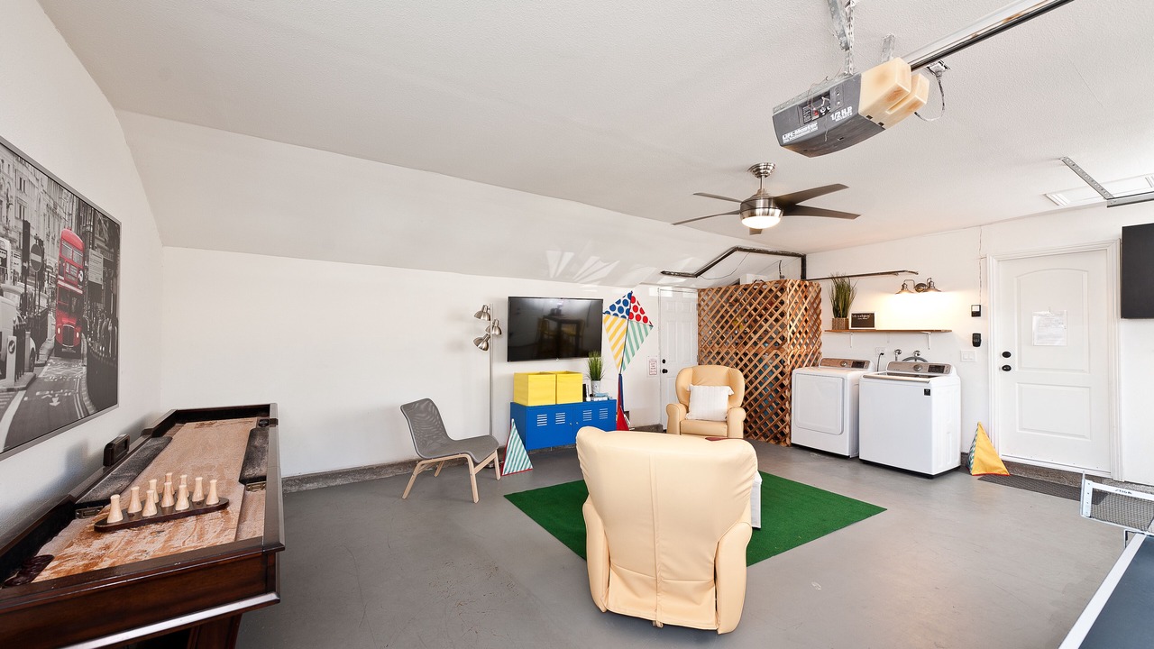Photo of Bedroom in Hermosa Village