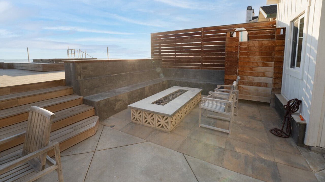 Photo of Patio Balcony in Faria Beach