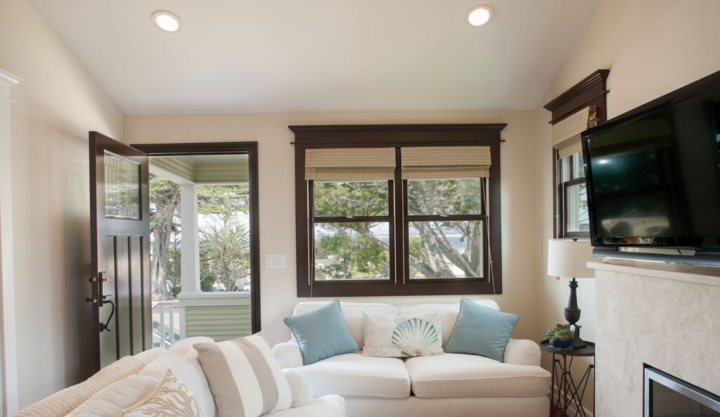 Photo of Livingroom in Monterey