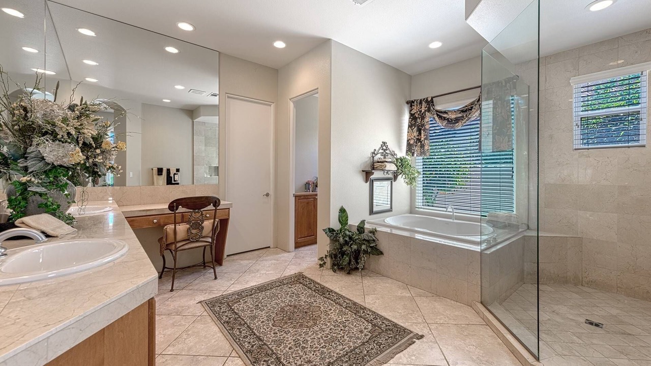 Photo of Bathroom in La Quinta