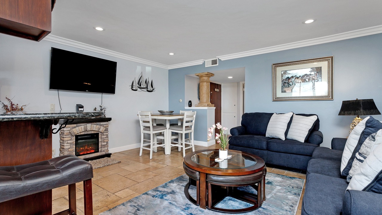 Photo of Livingroom in Oceanside