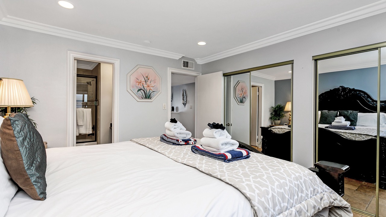 Photo of Bedroom in Oceanside