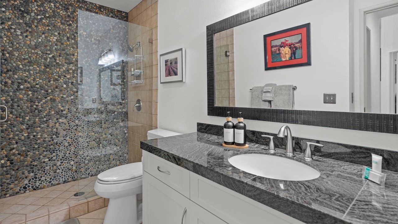 Photo of Bathroom in La Quinta