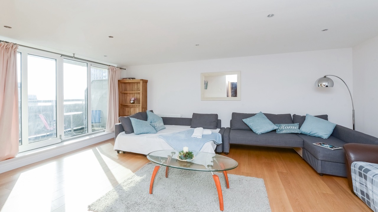 Photo of Livingroom in Royal Docks
