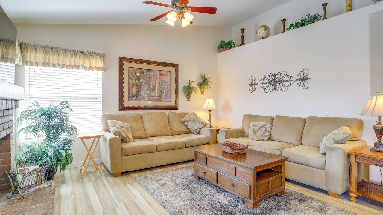 Photo of Livingroom in La Quinta
