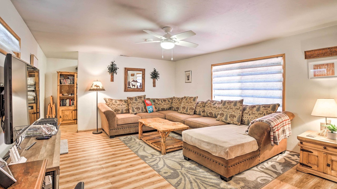 Photo of Livingroom in Big Bear