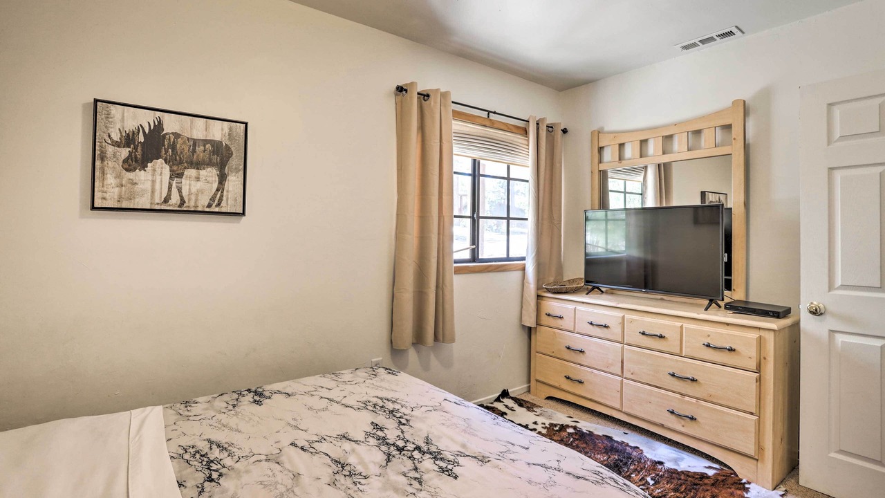 Photo of Bedroom in Big Bear