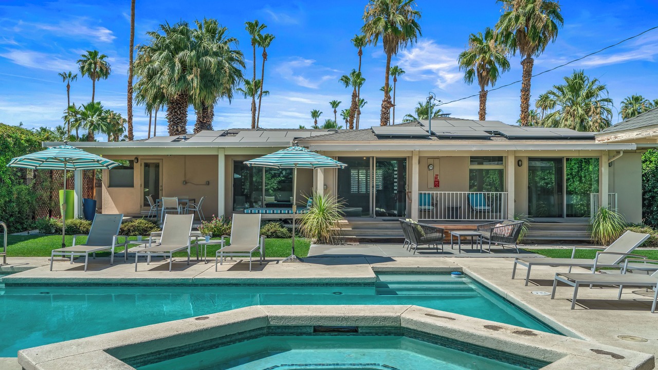 Photo of Outdoor in Tahquitz River Estates