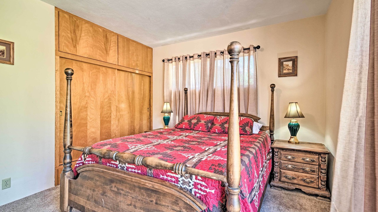 Photo of Bedroom in Kernville