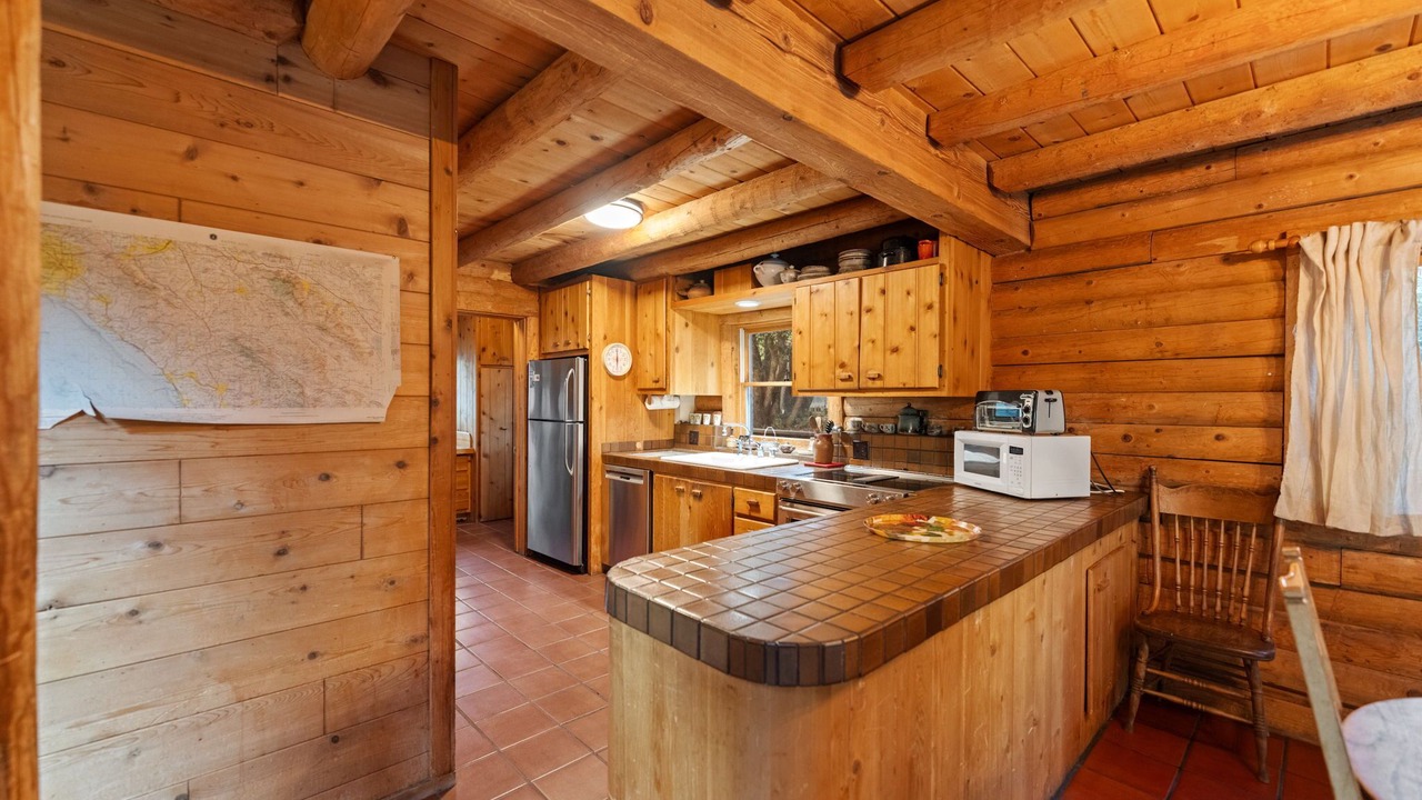 Photo of Kitchen in Idyllwild