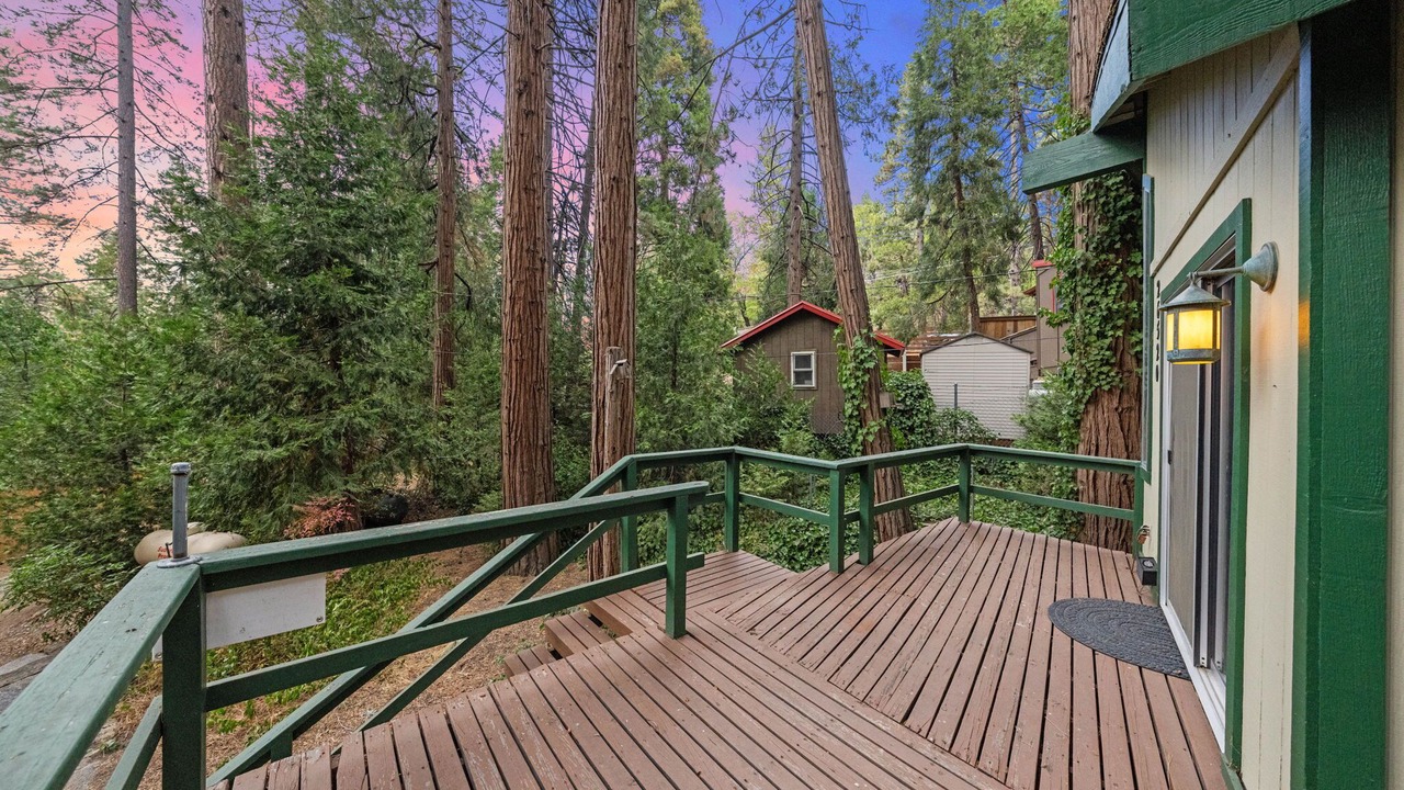 Photo of Patio Balcony in Idyllwild