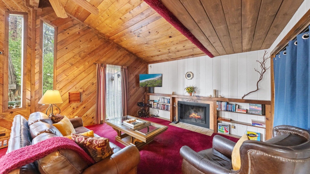 Photo of Livingroom in Idyllwild