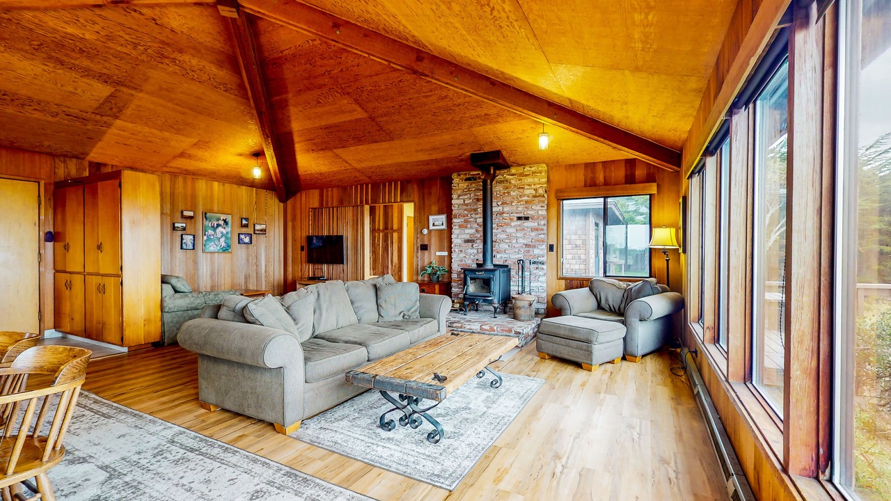 Photo of Livingroom in Sea Ranch