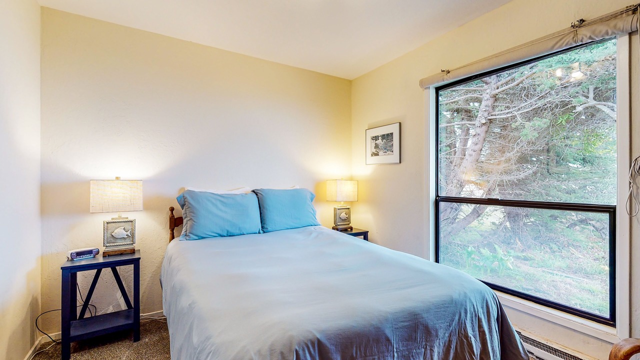 Photo of Bedroom in Sea Ranch