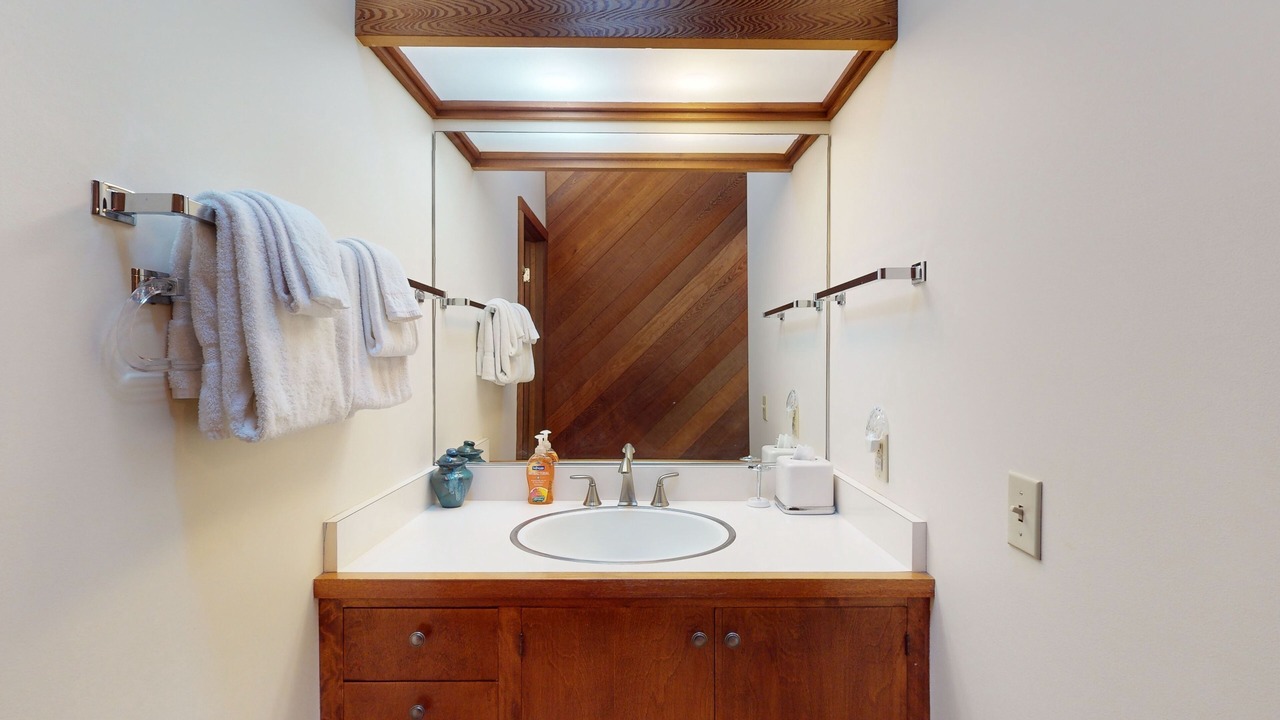 Photo of Bathroom in Sea Ranch