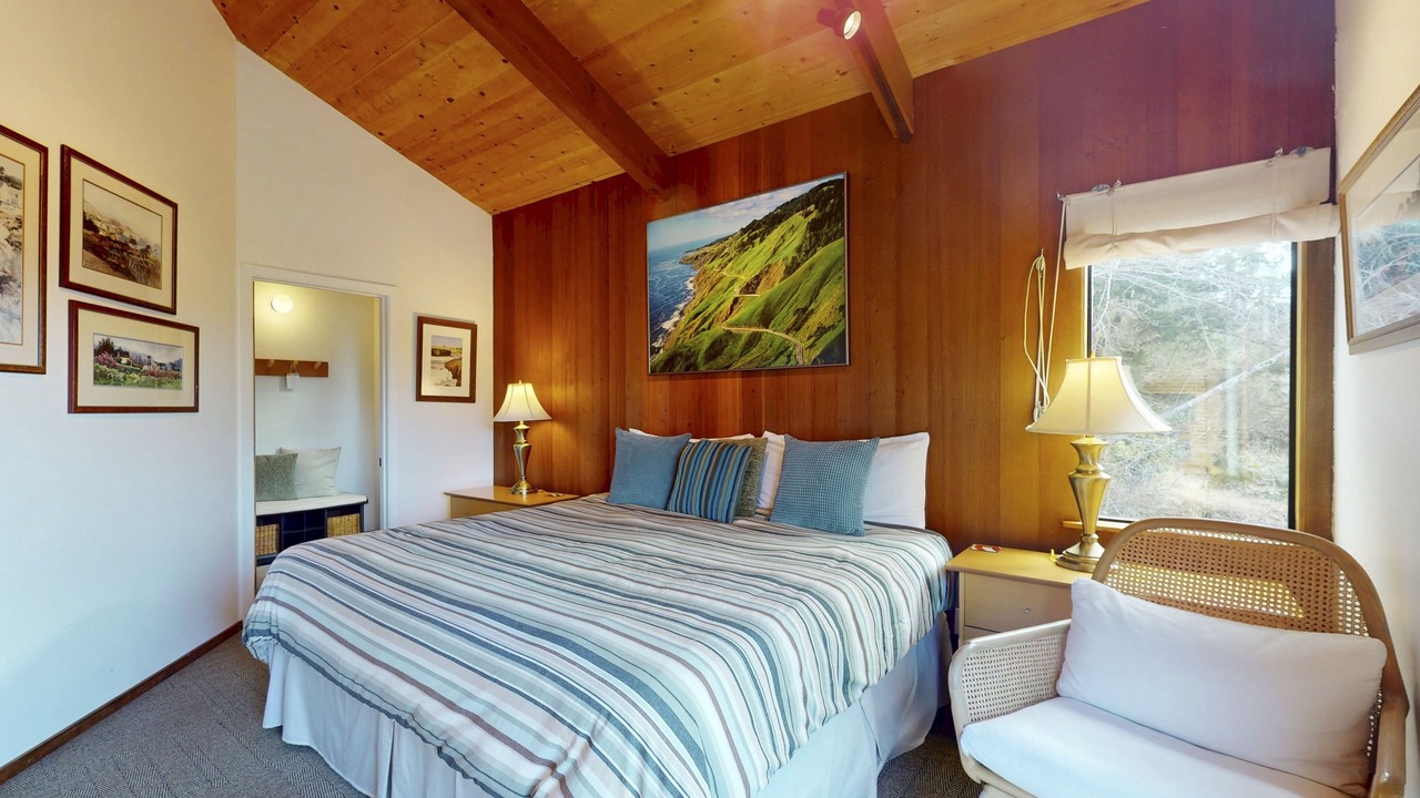 Photo of Bedroom in Sea Ranch