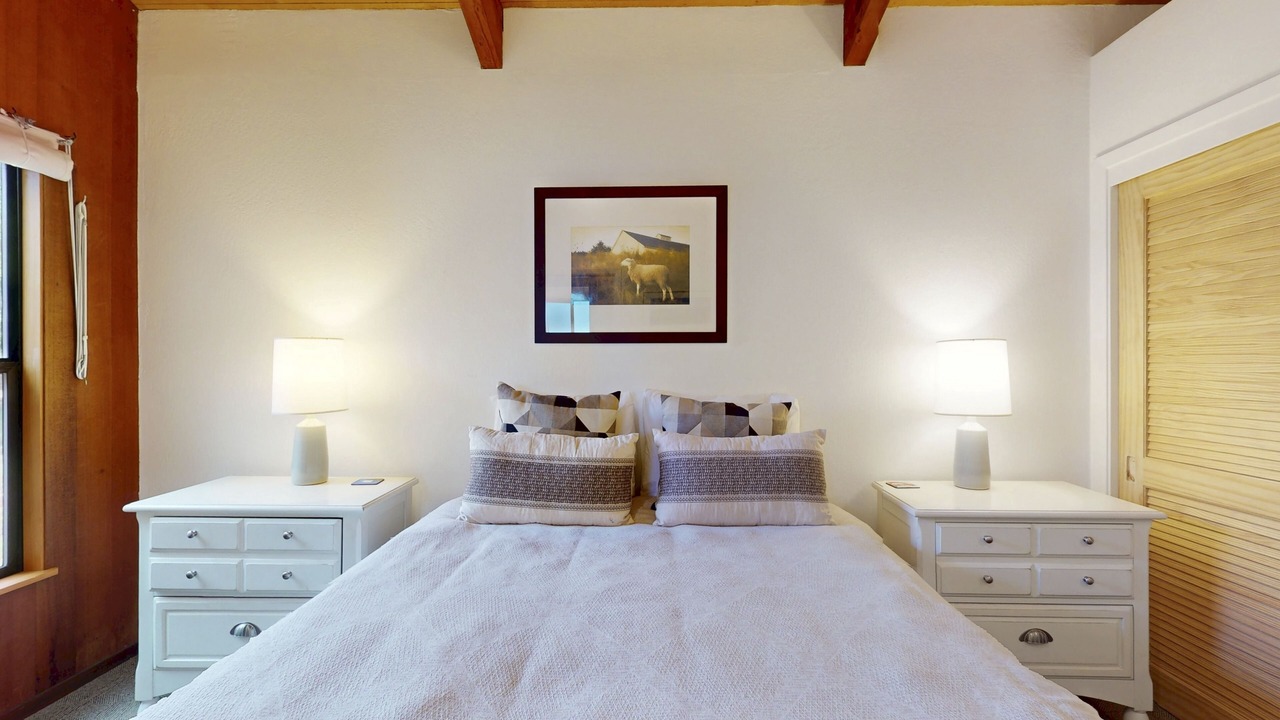 Photo of Bedroom in Sea Ranch