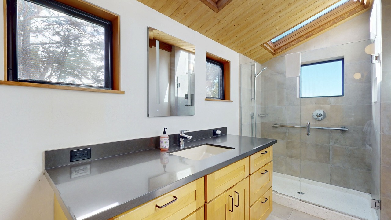 Photo of Bathroom in Sea Ranch