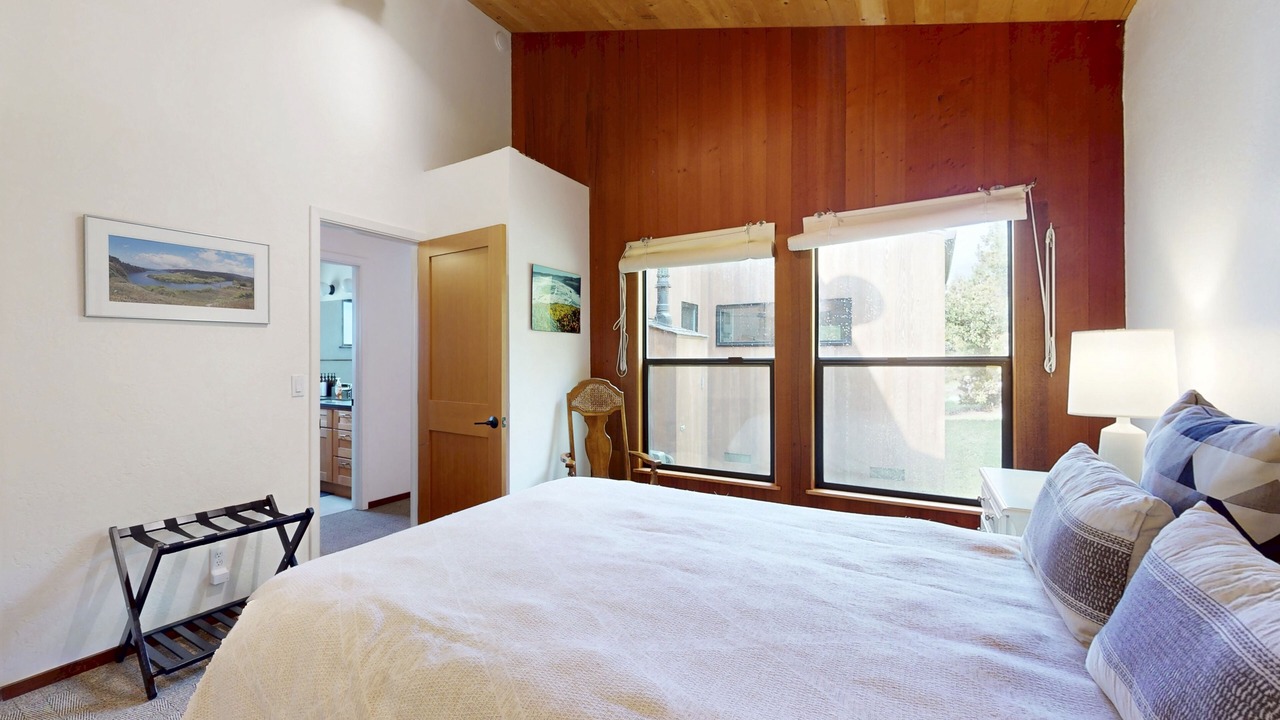 Photo of Bedroom in Sea Ranch