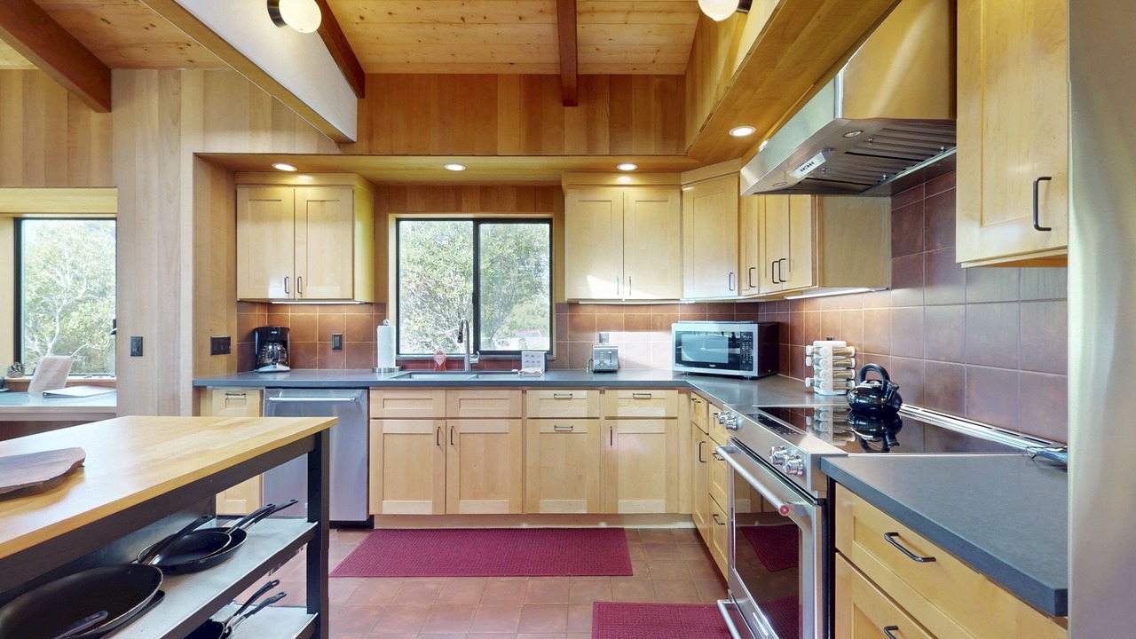 Photo of Kitchen in Sea Ranch