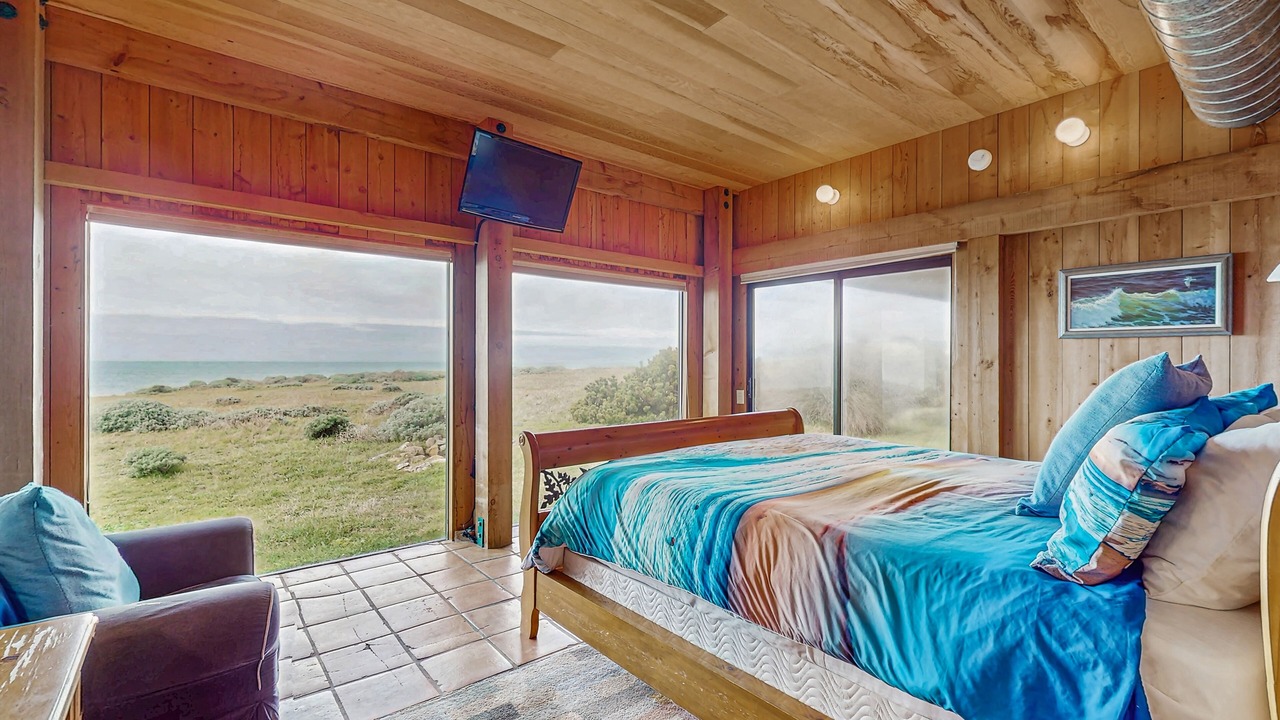 Photo of Bedroom in Sea Ranch