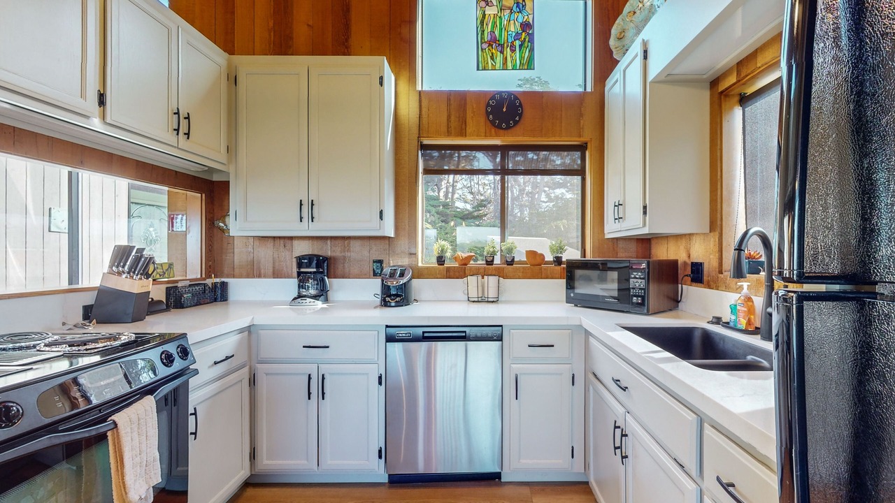 Photo of Kitchen in Sea Ranch