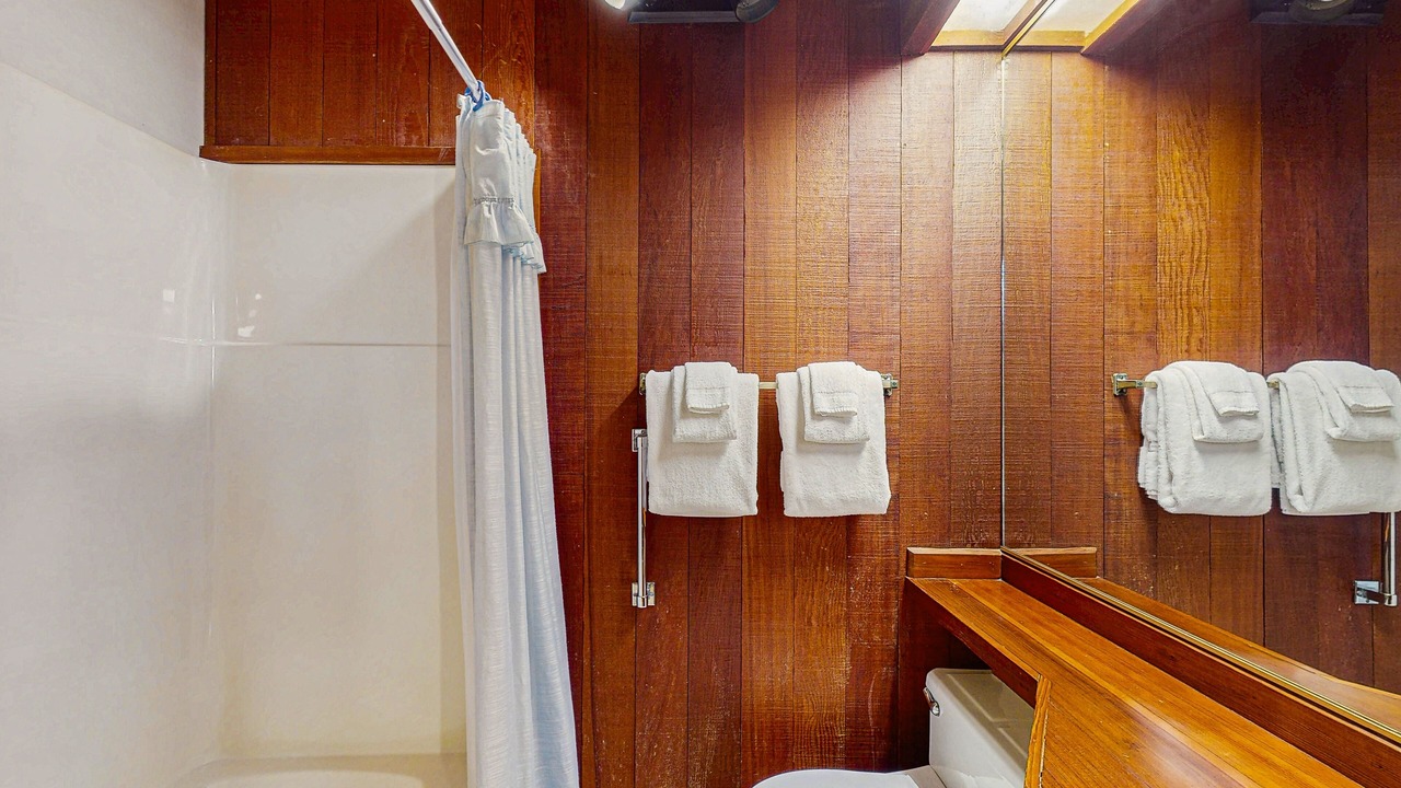 Photo of Bathroom in Sea Ranch