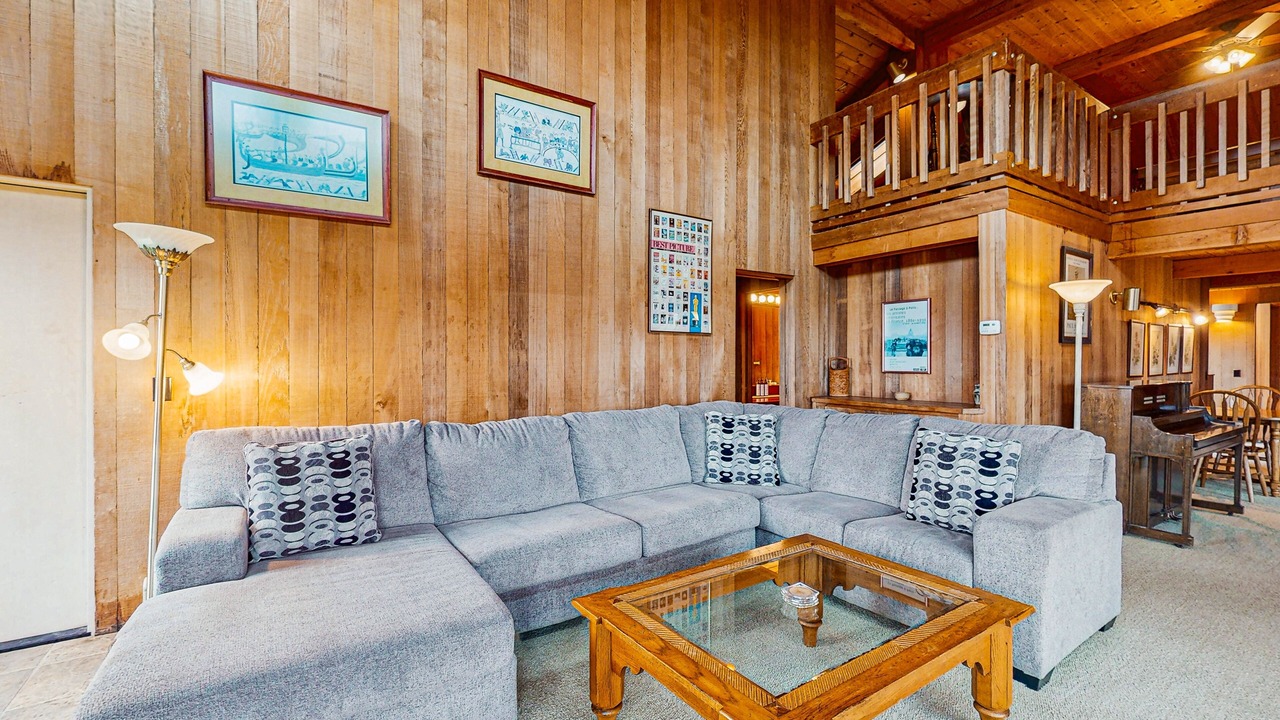 Photo of Livingroom in Sea Ranch