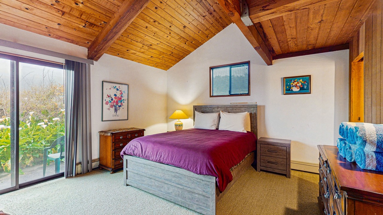 Photo of Bedroom in Sea Ranch