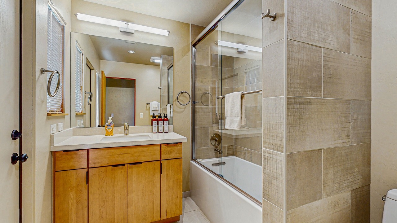 Photo of Bathroom in Sea Ranch