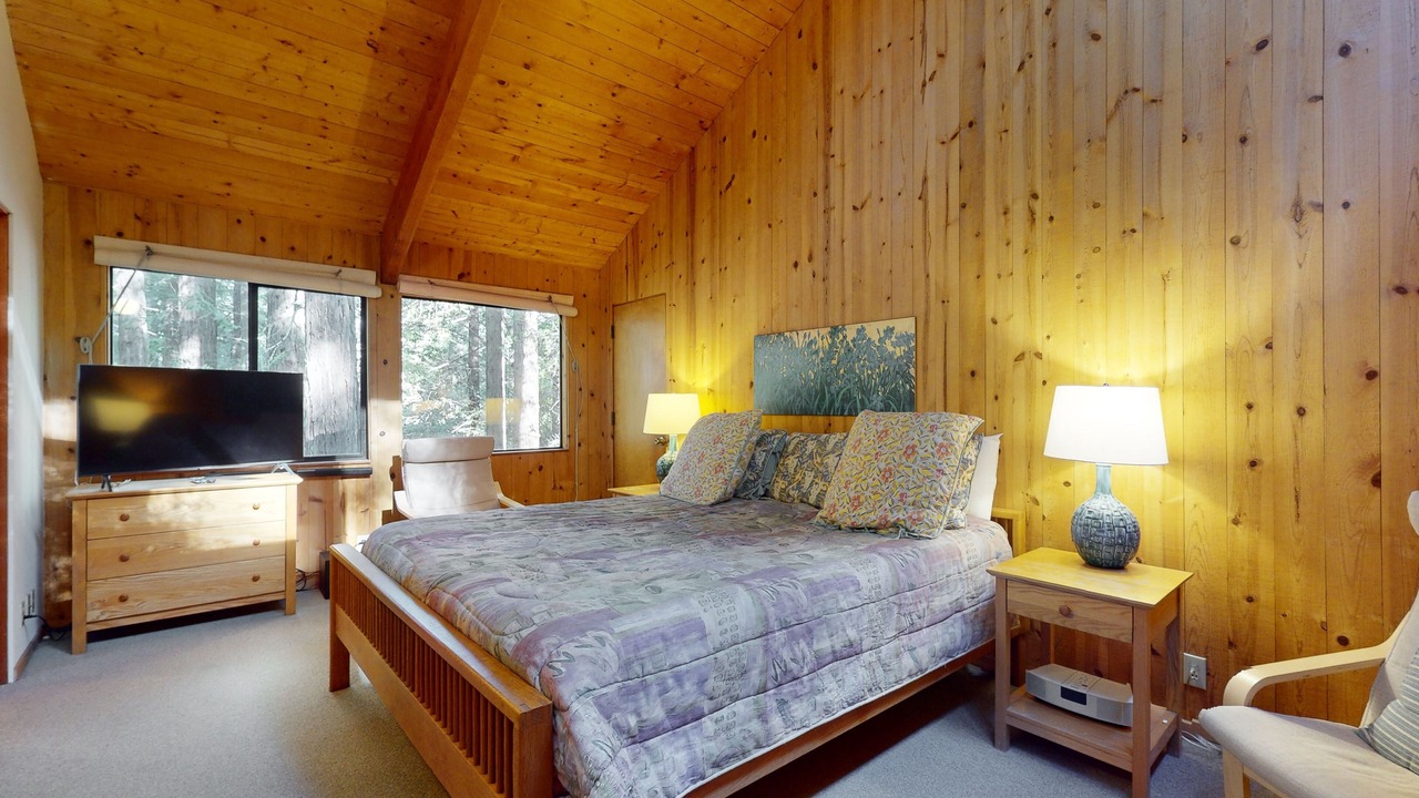 Photo of Bedroom in Sea Ranch