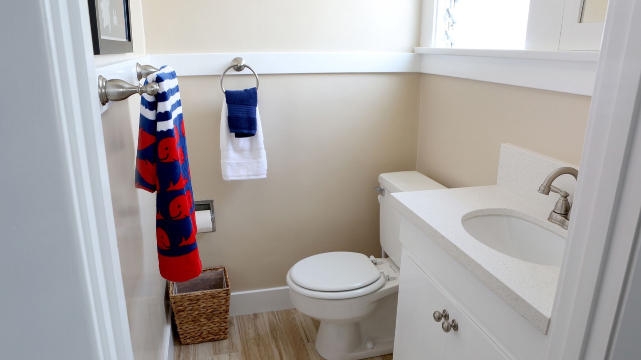 Photo of Bathroom in Balboa Island