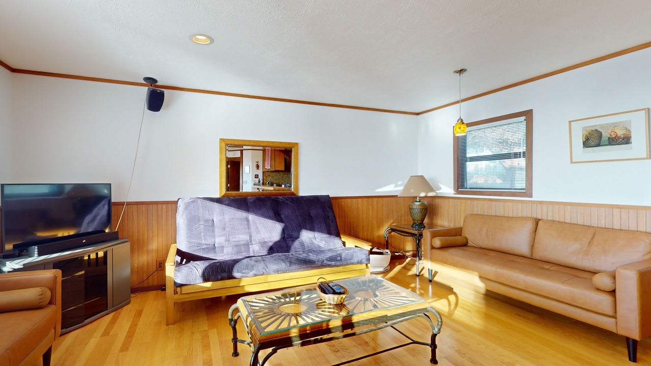 Photo of Livingroom in Westport