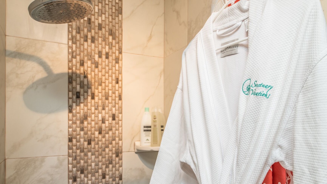 Photo of Bathroom in Northwest Carmel
