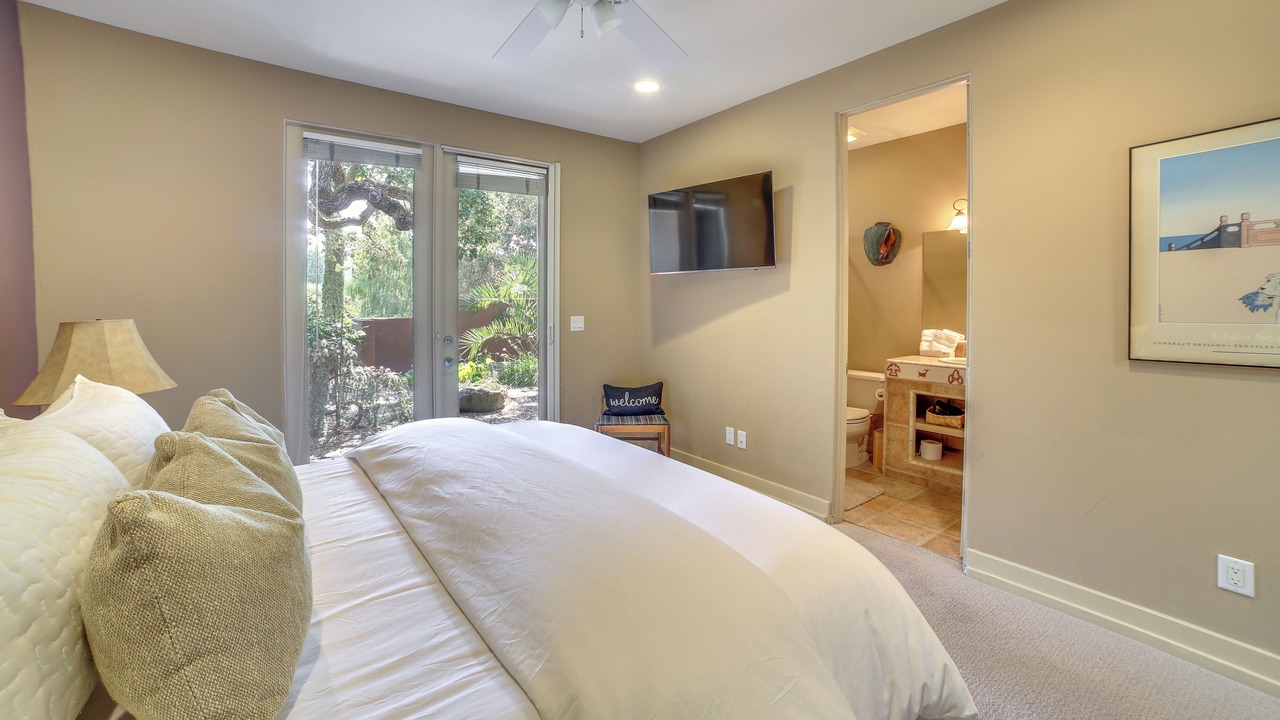 Photo of Bedroom in Salinas
