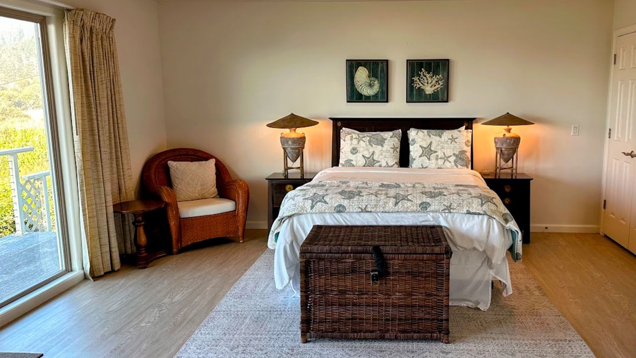 Photo of Bedroom in Fort Bragg