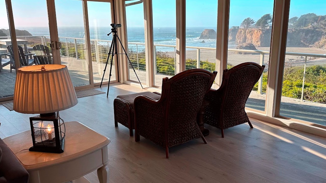 Photo of Livingroom in Fort Bragg