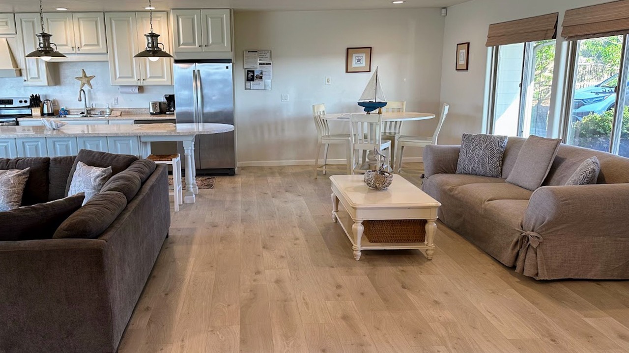 Photo of Livingroom in Fort Bragg