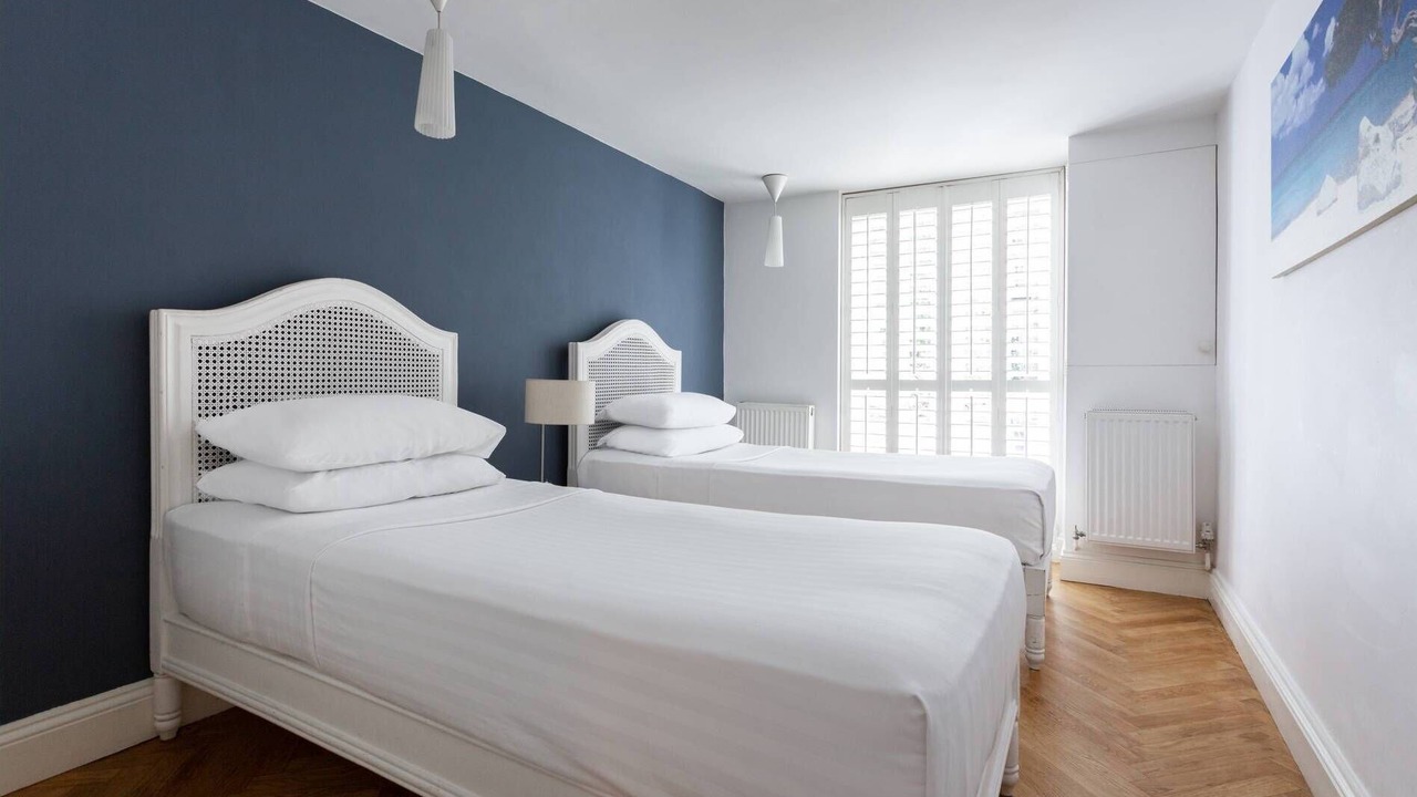 Photo of Bedroom in Pembridge