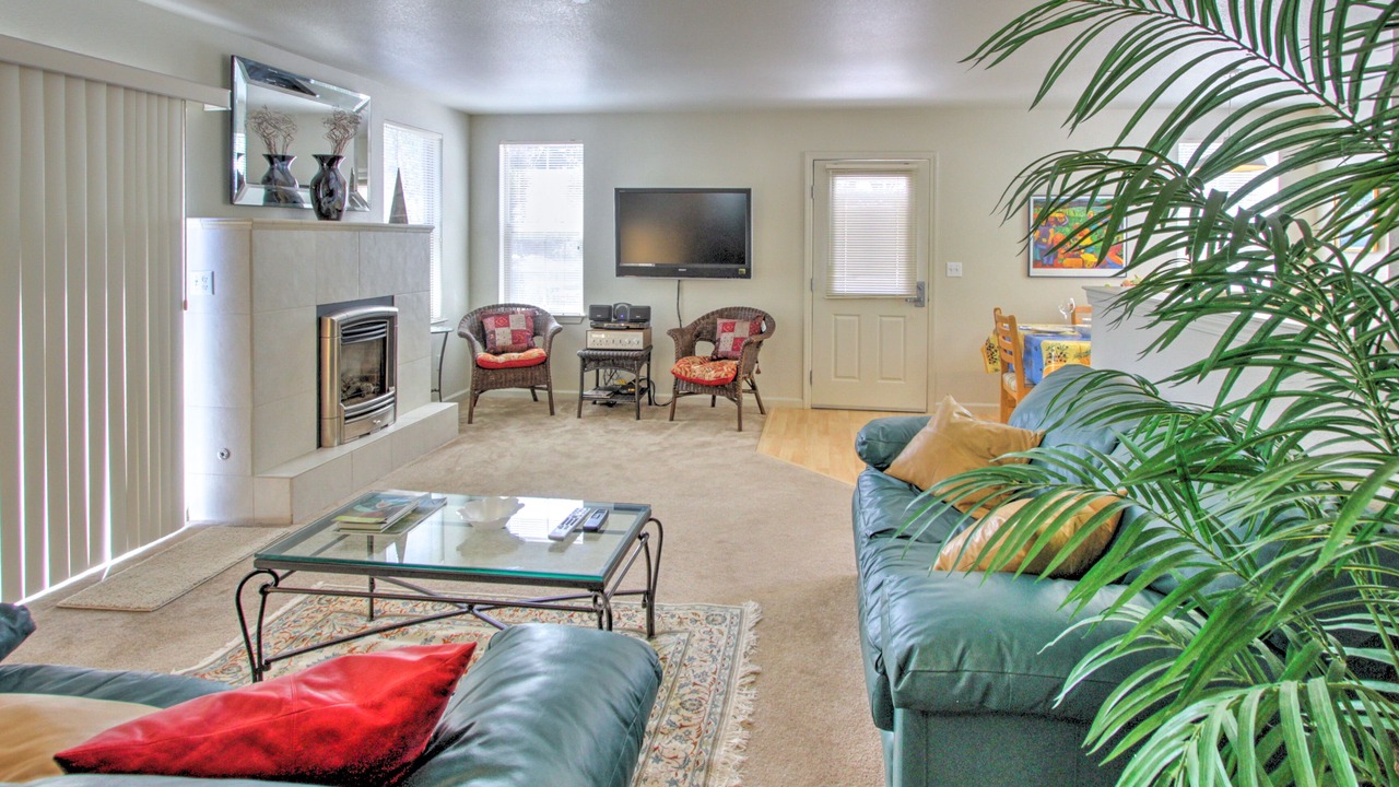 Photo of Bedroom in Point Reyes Station