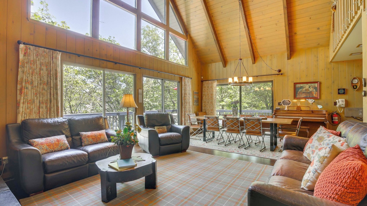 Photo of Outdoor in Lake Arrowhead