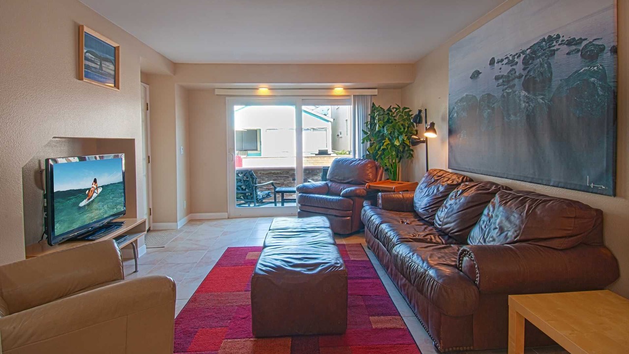 Photo of Livingroom in Newport Beach