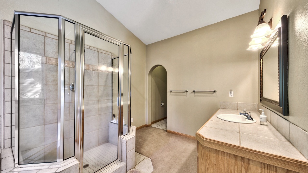 Photo of Bathroom in Montgomery Estates